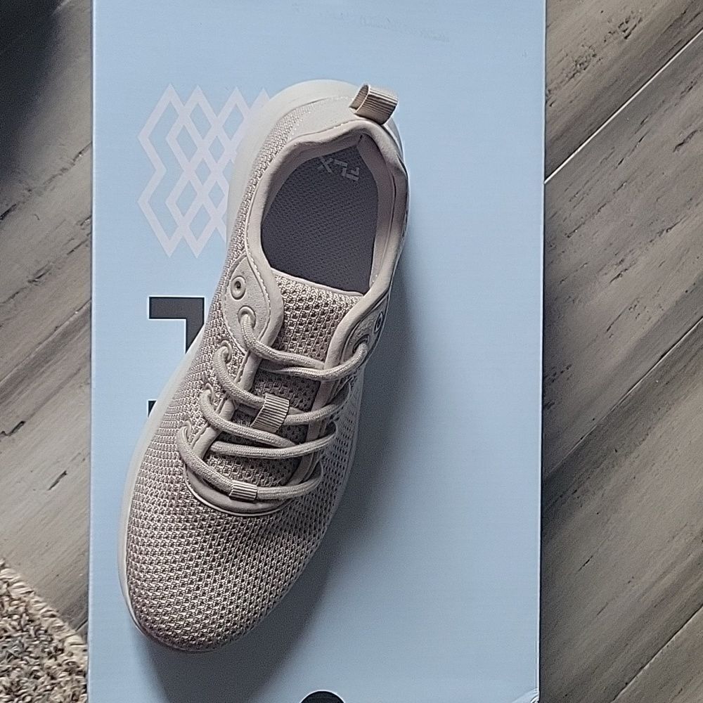 DYNAMIC Knit,air foam,size 6,5 - Picture 3 of 7